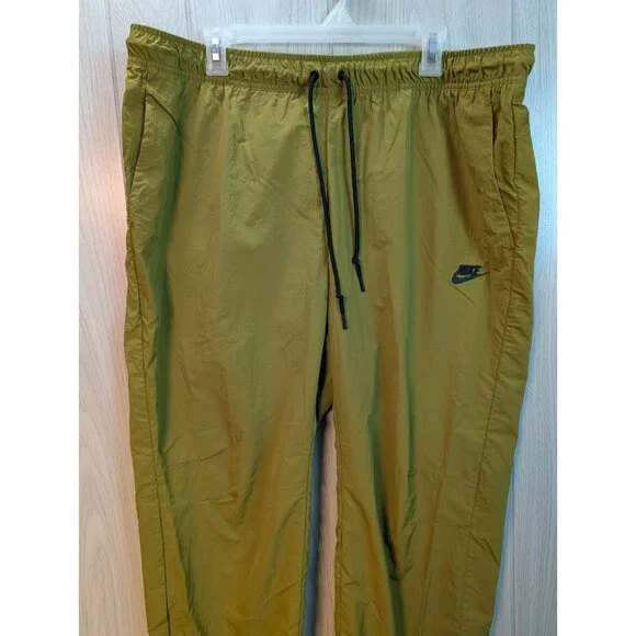 Men's XL Nike Tech Woven Straight Pants Pacific Moss Green FZ0758-307 Running - Picture 2 of 11